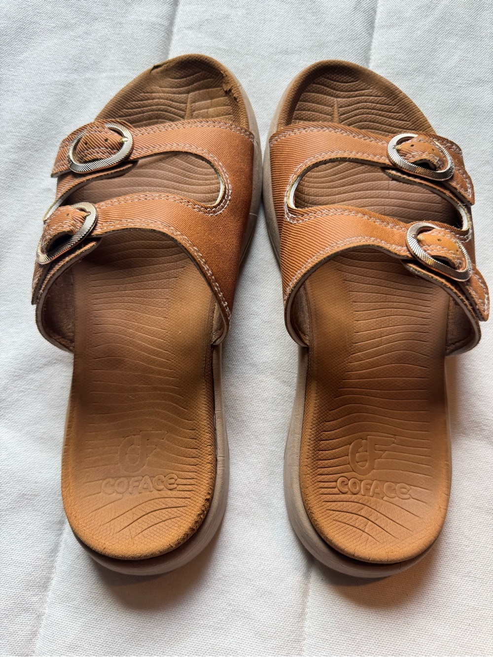 Women’s Brown Slide Sandals with Dual Buckle Straps